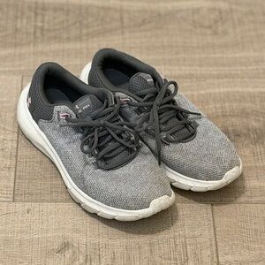 UNDER ARMOUR - Phade RN Sneakers - SIZE: W9